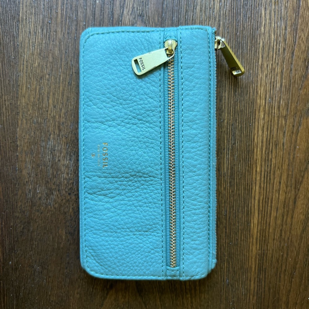 Fossil wallet